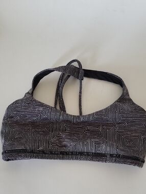 Lululemon Sports Bra Size 2